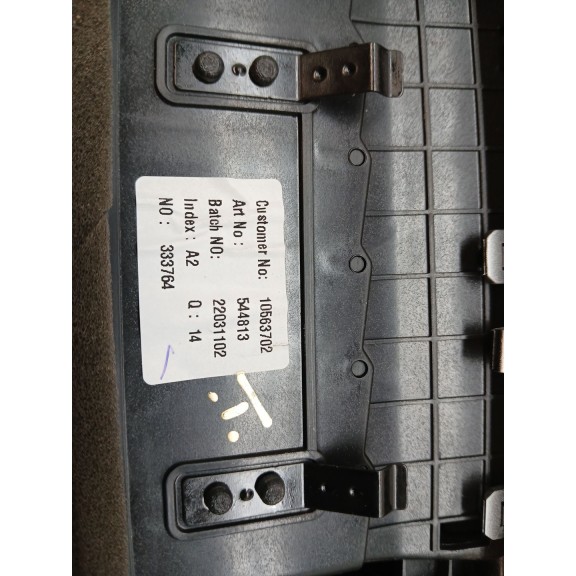 Recambio de aireador para mg zs luxury referencia OEM IAM 10563702 con warning 