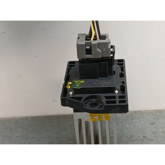 Recambio de resistencia calefaccion para mg zs luxury referencia OEM IAM asmcj40485 am205sz 3 cables