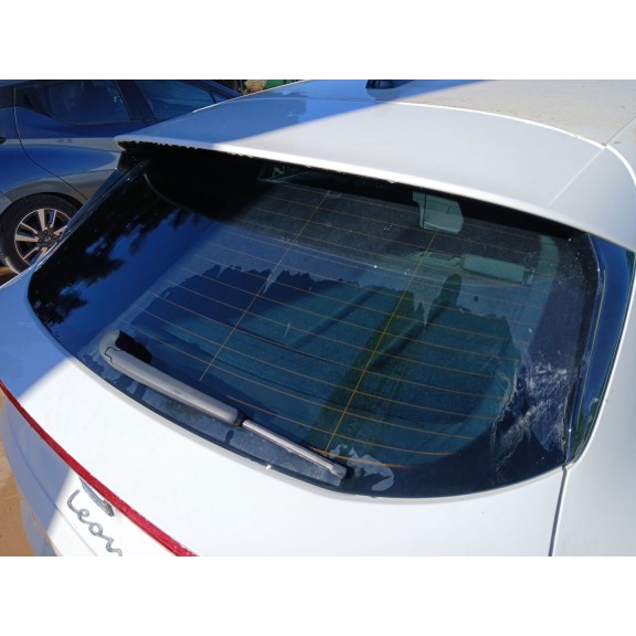 Recambio de porton trasero para seat leon sportstourer 1.5tsi referencia OEM IAM 5FA827023  