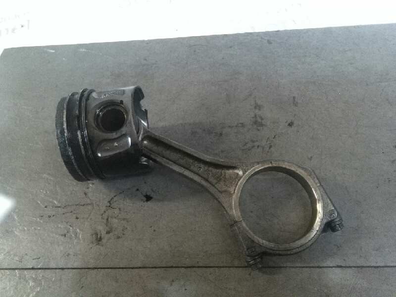 Recambio de piston para land rover discovery 4 3.0 td v6 cat referencia OEM IAM   