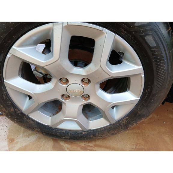 Recambio de juego llantas para jeep avenger (j2) referencia OEM IAM 17  