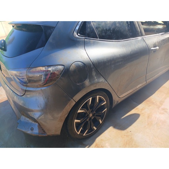 renault clio v (b7_) del año 2024