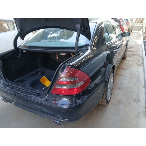 mercedes-benz clase e (w211) del año 2004