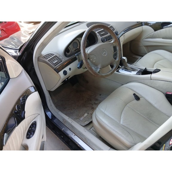 mercedes-benz clase e (w211) del año 2004