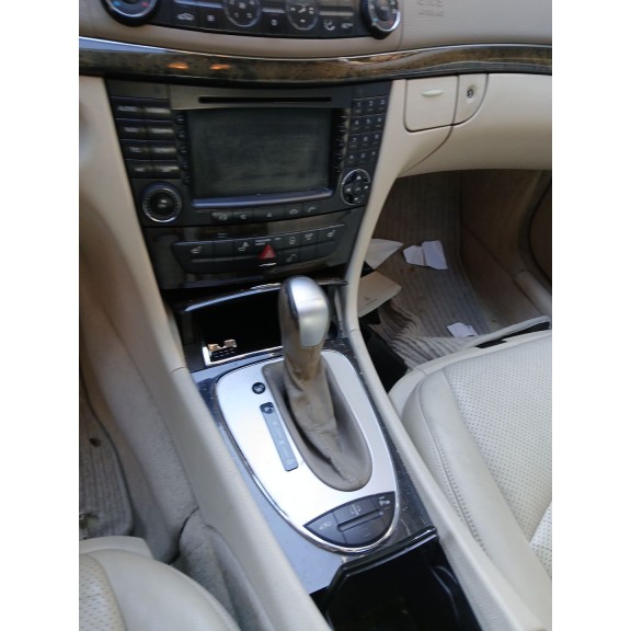 mercedes-benz clase e (w211) del año 2004