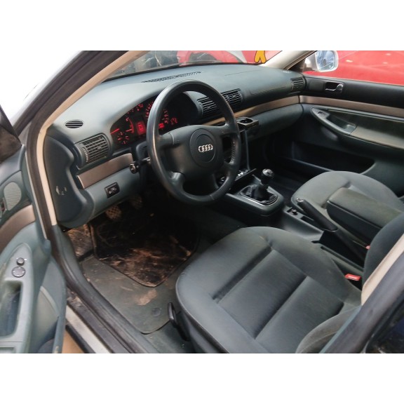 audi a4 b5 (8d2) del año 1999