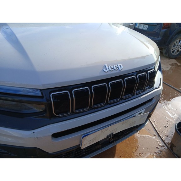 Recambio de rejilla delantera para jeep avenger (j2) referencia OEM IAM   