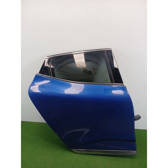 Recambio de puerta trasera izquierda para renault clio v referencia OEM IAM 821017920R  