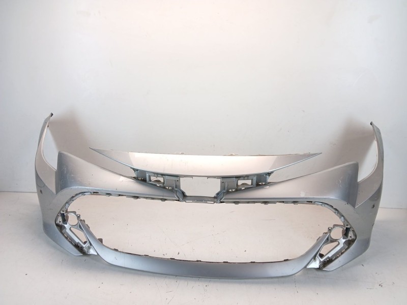 Recambio de paragolpes delantero para toyota corolla (e21) hybrid active referencia OEM IAM 5211902P40  