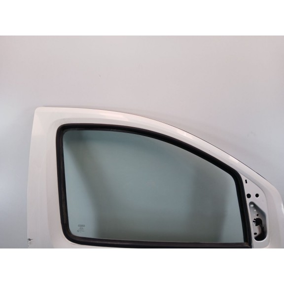 Recambio de puerta delantera derecha para fiat fiorino 1.3 16v m-jet cat referencia OEM IAM   