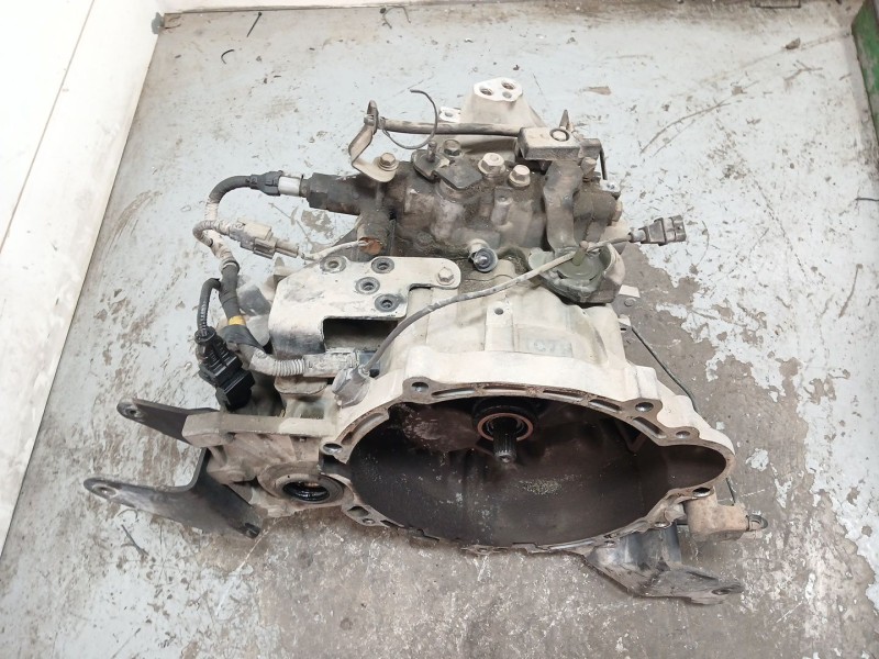 Recambio de caja cambios para kia rio ii (jb) 1.5 crdi referencia OEM IAM M6CF2U15 b 