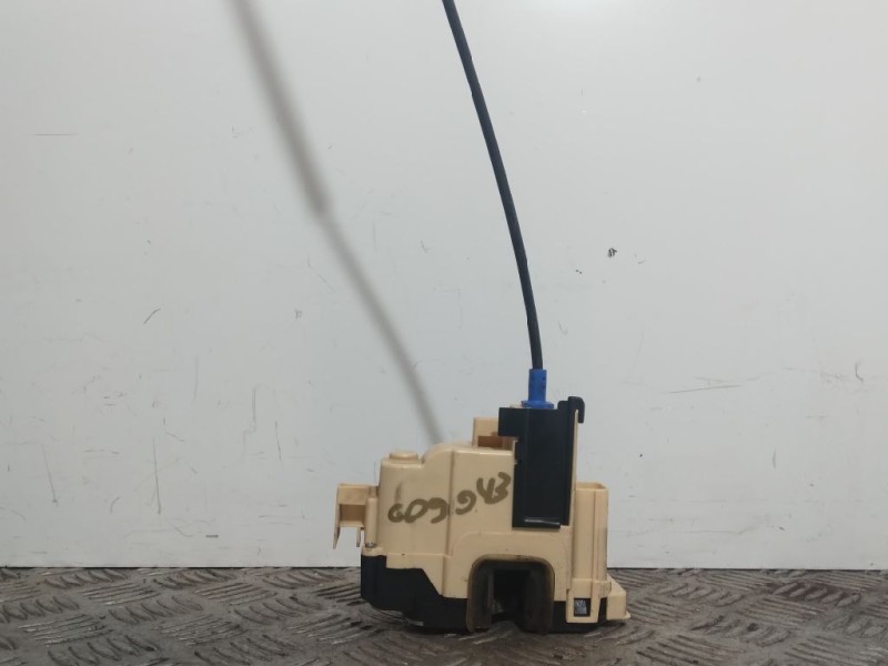 Recambio de cerradura puerta delantera derecha para fiat panda (319) k-way referencia OEM IAM   