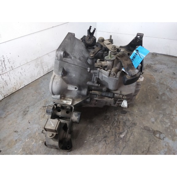 Recambio de caja cambios para kia sorento 2.2 crdi cat referencia OEM IAM  4X4 6V B 182.175KM