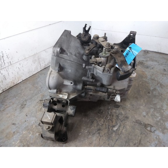 Recambio de caja cambios para kia sorento 2.2 crdi cat referencia OEM IAM  4X4 6V B 182.175KM