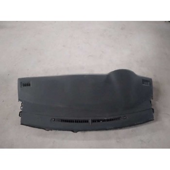 Recambio de salpicadero para toyota auris hybrid active referencia OEM IAM 5584502440  