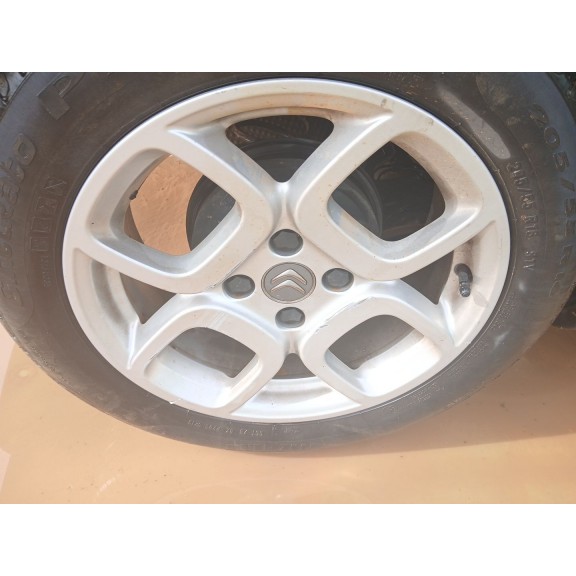 Recambio de juego llantas para citroën c4 cactus 1.2 thp 110 referencia OEM IAM 16  