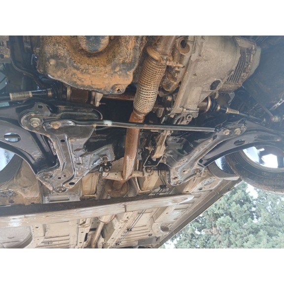 Recambio de puente delantero para citroën c4 cactus 1.2 thp 110 referencia OEM IAM   