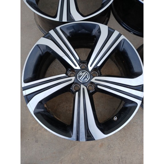 Recambio de juego llantas para mg mg zs suv 1.5 vti referencia OEM IAM 17pulgadas  