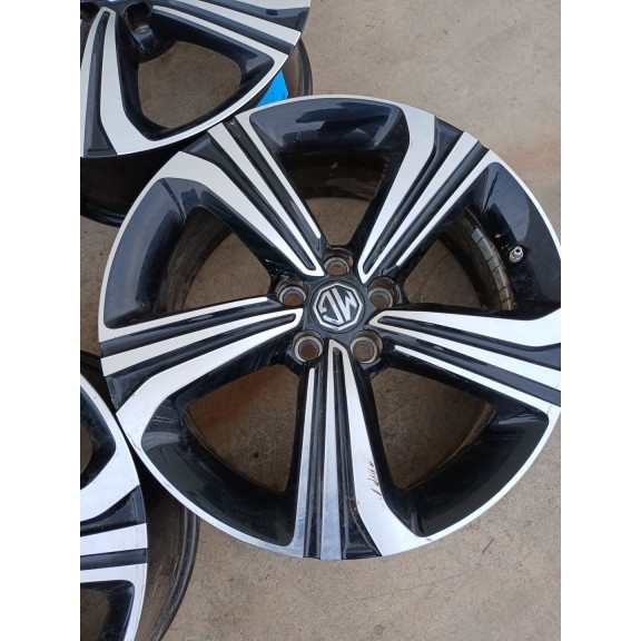 Recambio de juego llantas para mg mg zs suv 1.5 vti referencia OEM IAM 17pulgadas  