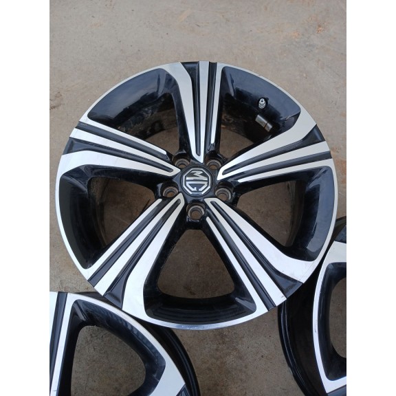 Recambio de juego llantas para mg mg zs suv 1.5 vti referencia OEM IAM 17pulgadas  