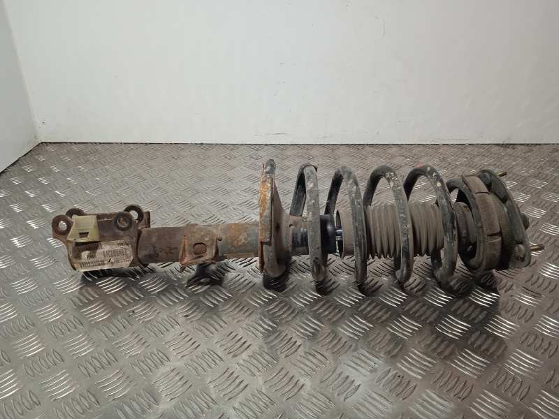 Recambio de amortiguador delantero izquierdo para volvo xc90 2.4 diesel cat referencia OEM IAM 30645515A  