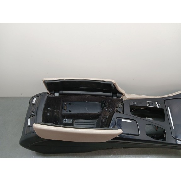 Recambio de apoyabrazos central para bmw serie 5 lim. (f10) 2.0 turbodiesel referencia OEM IAM 920294502  