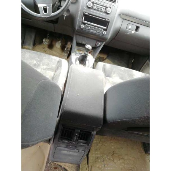 volkswagen touran (1t3) del año 2011