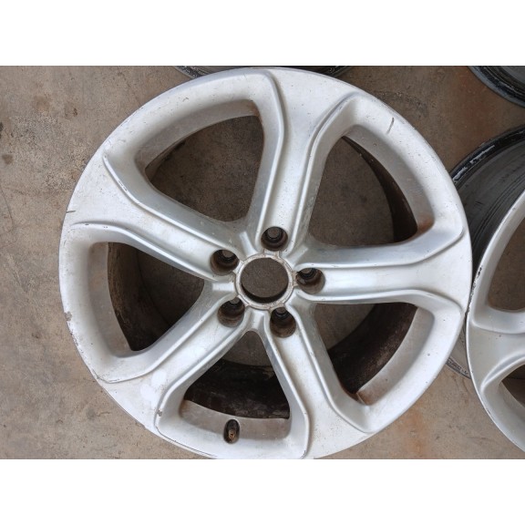 Recambio de juego llantas para audi a4 ber. (b8) básico referencia OEM IAM  X4 17