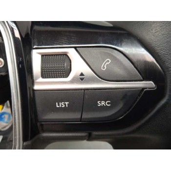 Recambio de volante para peugeot 3008 style referencia OEM IAM 98105487AU 34199117E CON MANDOS