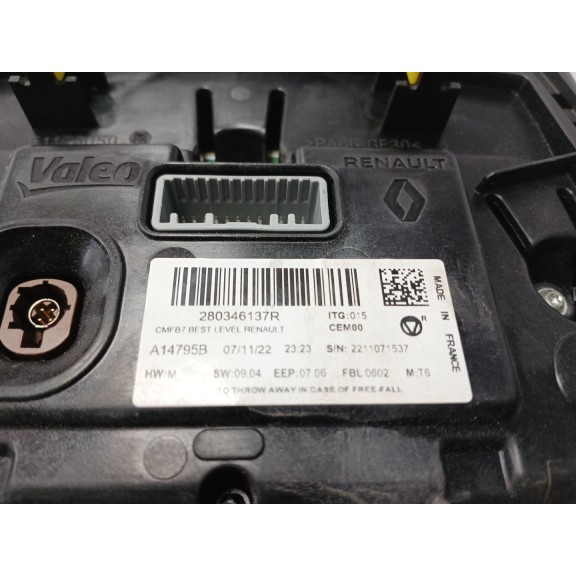 Recambio de sistema audio / radio cd para renault clio v referencia OEM IAM 280346137R 3.000KM 