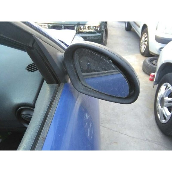 seat ibiza (6l1) del año 2002