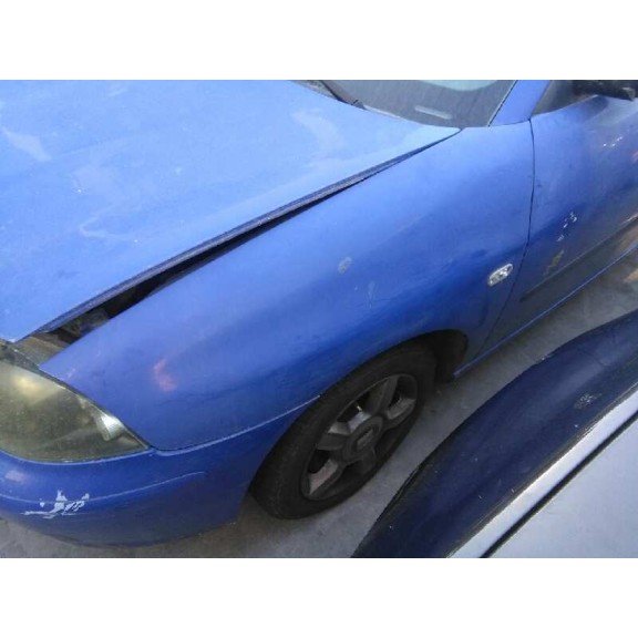 seat ibiza (6l1) del año 2002