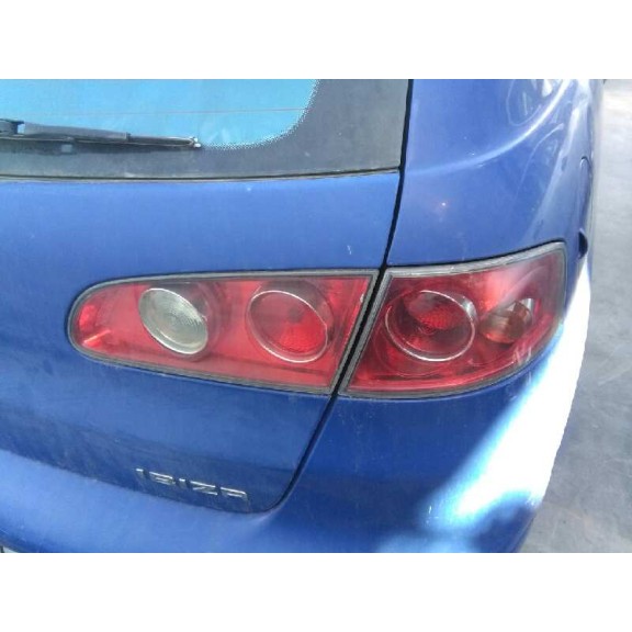 seat ibiza (6l1) del año 2002