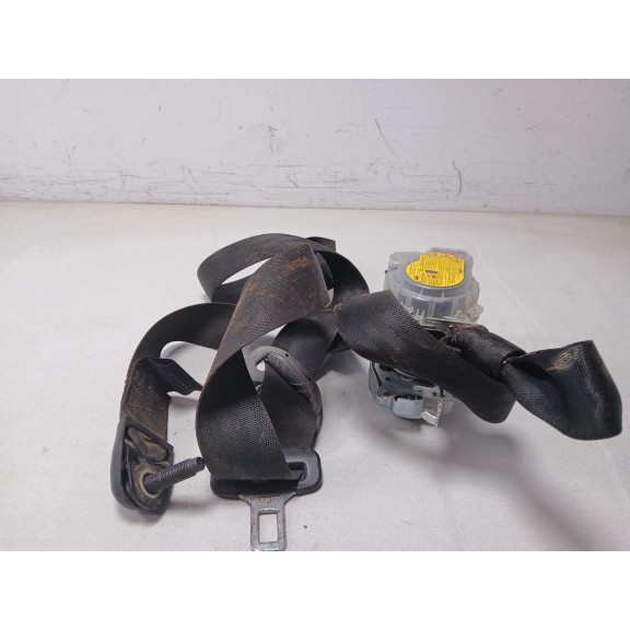 Recambio de pretensor airbag derecho para hyundai i40 cw gl comfort referencia OEM IAM 888203z000ry  