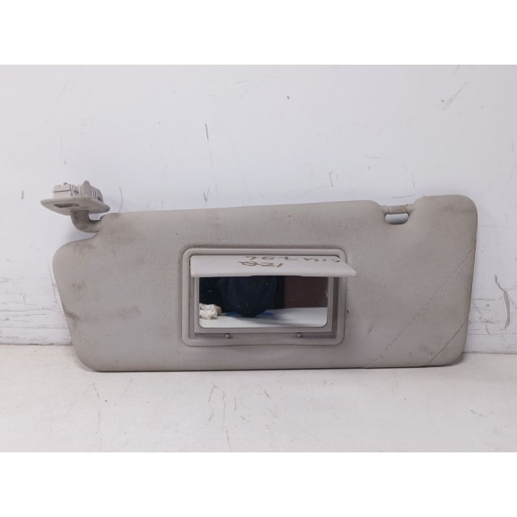 Recambio de parasol izquierdo para renault clio iv referencia OEM IAM 964012136r  