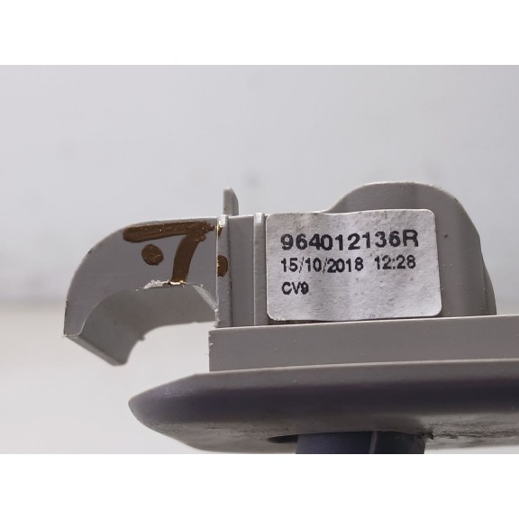 Recambio de parasol izquierdo para renault clio iv referencia OEM IAM 964012136r  