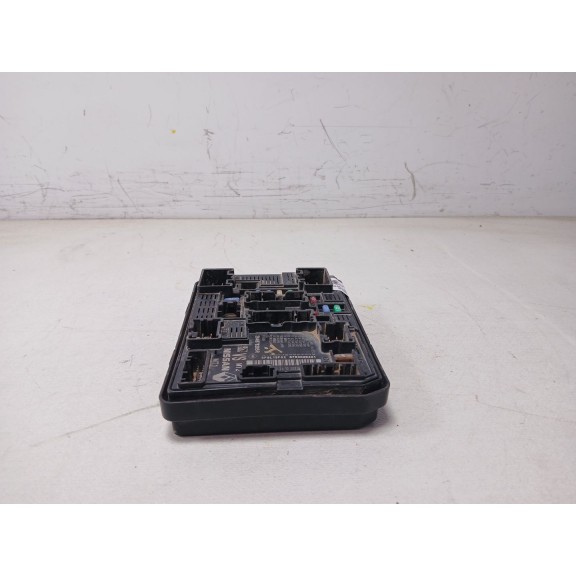 Recambio de centralita bsm para renault clio v referencia OEM IAM 284b78285r  