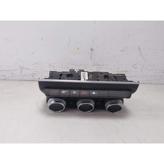 Recambio de mando climatizador para renault clio v referencia OEM IAM 275100935r  
