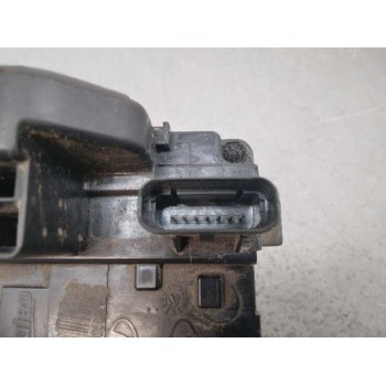 Recambio de cerradura puerta delantera derecha para kia cee´d emotion referencia OEM IAM 8132018040 7 PINES 