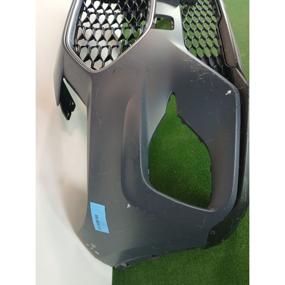 Recambio de paragolpes delantero para mg zs luxury referencia OEM IAM P10628329  
