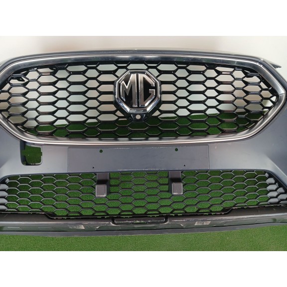 Recambio de paragolpes delantero para mg zs luxury referencia OEM IAM P10628329  