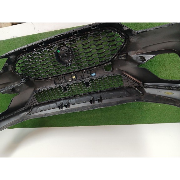 Recambio de paragolpes delantero para mg zs luxury referencia OEM IAM P10628329  
