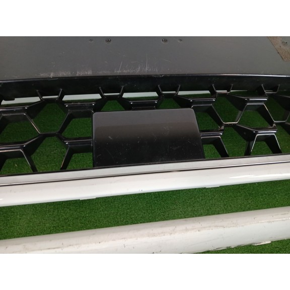 Recambio de paragolpes delantero para audi a1 sportback (gba) 25 tfsi referencia OEM IAM 82A807437  