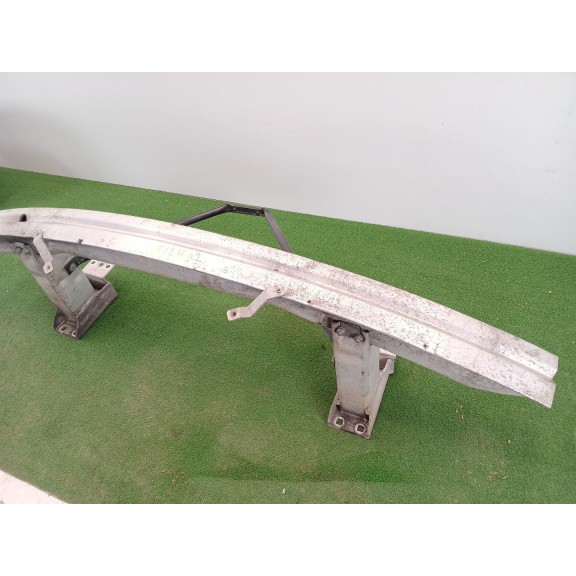 Recambio de refuerzo paragolpes delantero para bmw x3 (e83) 2.0i referencia OEM IAM   