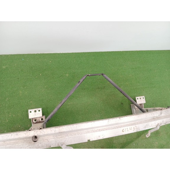 Recambio de refuerzo paragolpes delantero para bmw x3 (e83) 2.0i referencia OEM IAM   