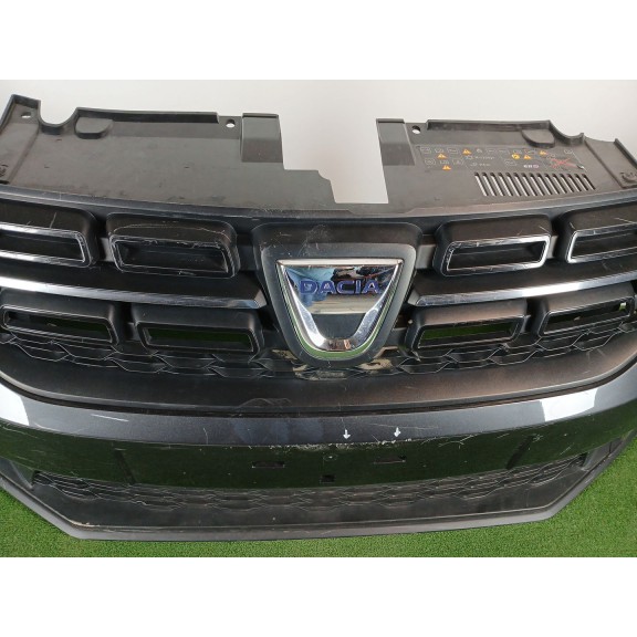 Recambio de paragolpes delantero para dacia sandero ambiance referencia OEM IAM 620226530r  