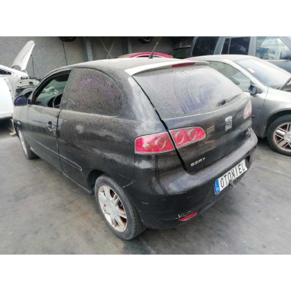 seat ibiza (6l1) del año 2002