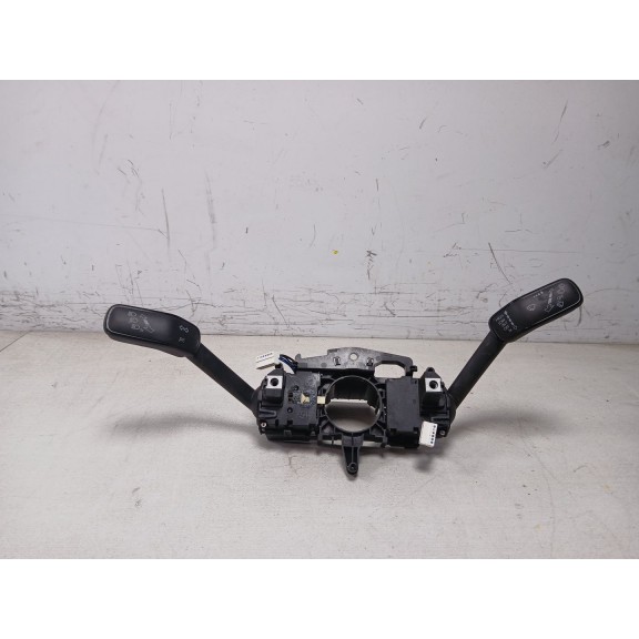 Recambio de mando multifuncion para seat leon sportstourer 1.5tsi referencia OEM IAM 5q1953507fl  