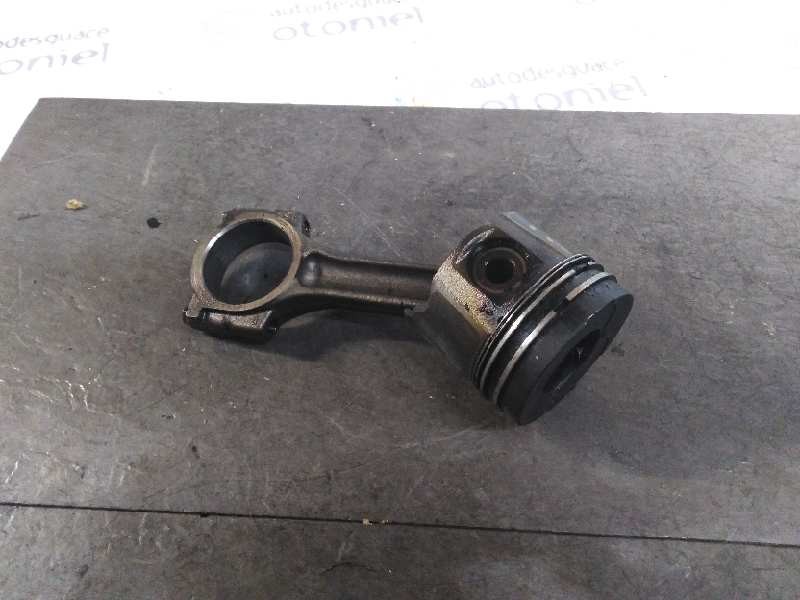 Recambio de piston para renault megane ii familiar authentique referencia OEM IAM F9Q804  