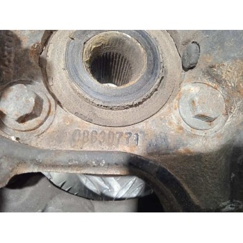 Recambio de mangueta delantera derecha para volvo xc90 2.4 diesel cat referencia OEM IAM 08630771  